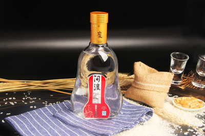 司空尹香 白酒電商網頁拍攝的藝術與商業(yè)融合